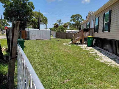 Lawn Care service in Merritt Island, 32952