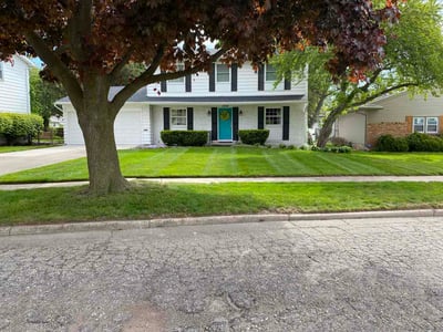 Lawn Care service in Holt, 48842