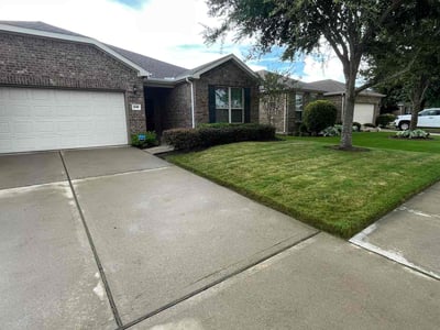 Lawn Care service in Cheshire, 06410