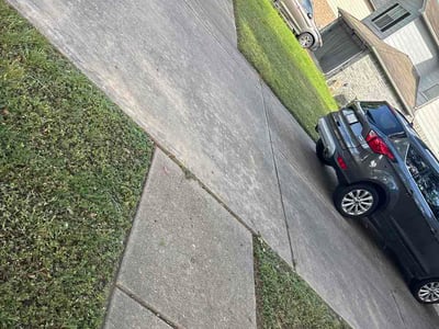 Lawn Care service in Lake Jackson, 77566