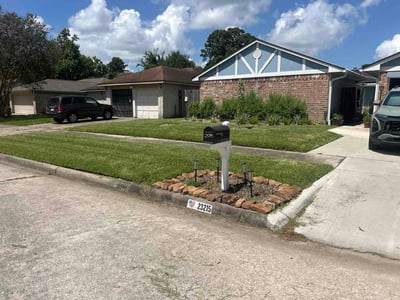 Lawn Care service in La Porte, 77571