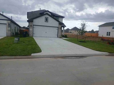 Lawn Care service in New Caney, 77357