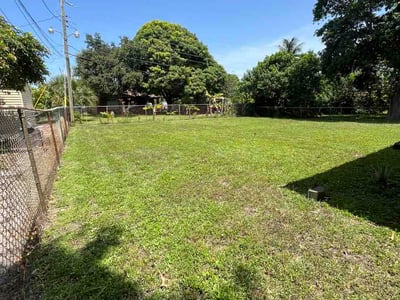 Lawn Care service in Pompano Beach, 33060