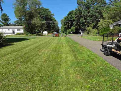 Lawn Care service in Wolcott, 06716