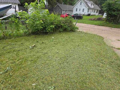 Lawn Care service in Sioux Falls, 57104