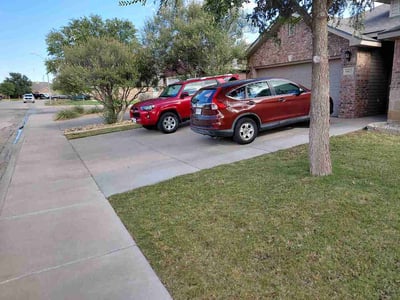 Lawn Care service in Midland, 79701
