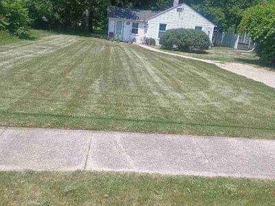 Lawn Care service in Beloit, 53511