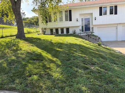 Lawn Care service in Kaysville, 84037