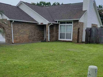 Lawn Care service in Biloxi, 39530