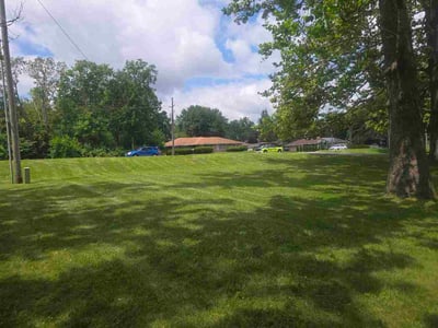 Lawn Care service in Normal, 61761