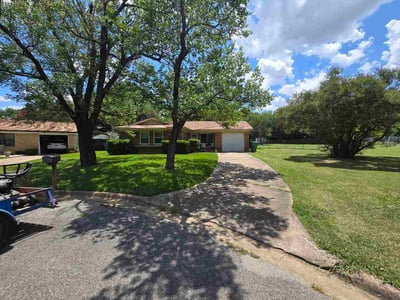 Lawn Care service in Sherman, 75090