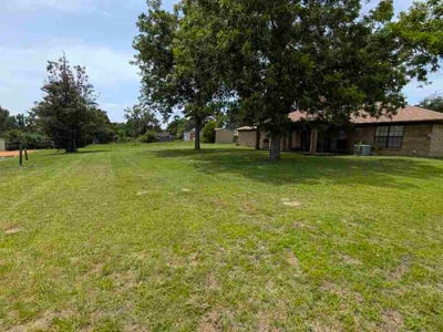Lawn Care service in Tyler, 75702