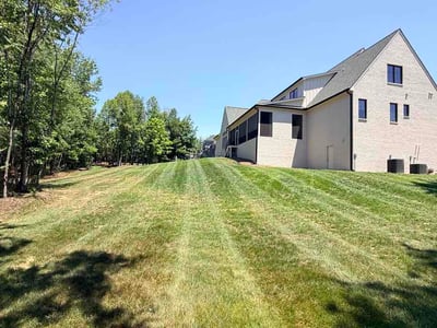 Lawn Care service in Asheboro, 27203