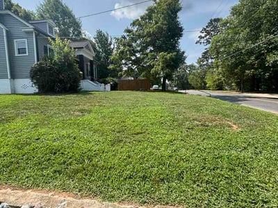 Lawn Care service in Asheboro, 27203