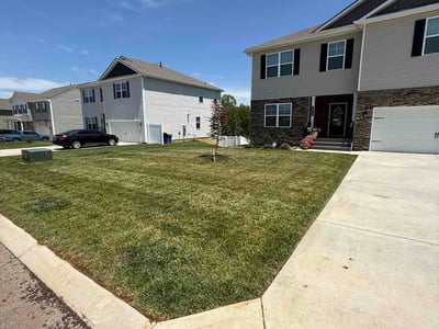 Lawn Care service in Maryville, 37804