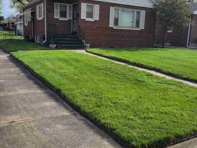 Lawn Care service in Gary, 46402