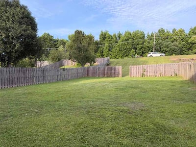 Lawn Care service in Hernando, 38632