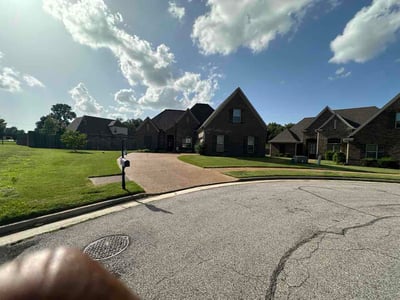 Lawn Care service in Hernando, 38632
