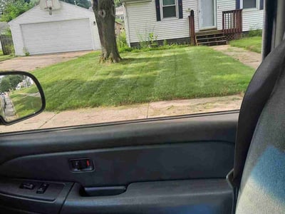 Lawn Care service in Hammond, 46324