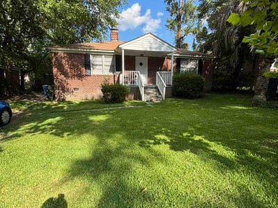 Lawn Care service in Camden, 29020