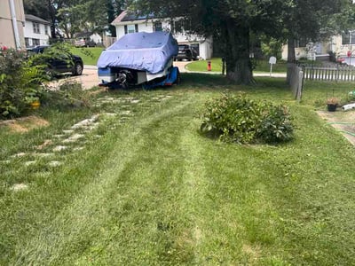 Lawn Care service in Excelsior Springs, 64024