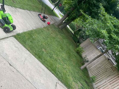 Lawn Care service in Middletown, 02842