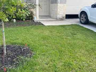 Lawn Care service in Brunswick, 04011