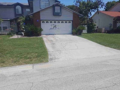 Lawn Care service in Auburndale, 33823