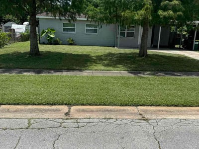 Lawn Care service in Cocoa Beach, 32931