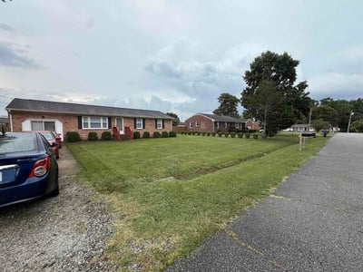 Lawn Care service in Suffolk, 23434