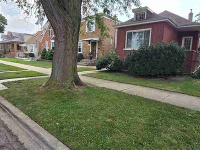 Lawn Care service in Crystal Lake, 60014