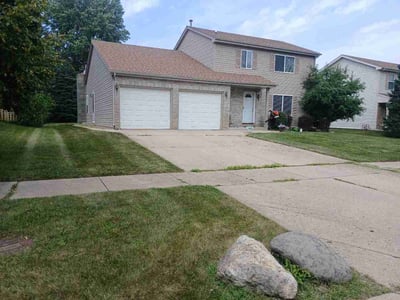 Lawn Care service in Carol Stream, 60188