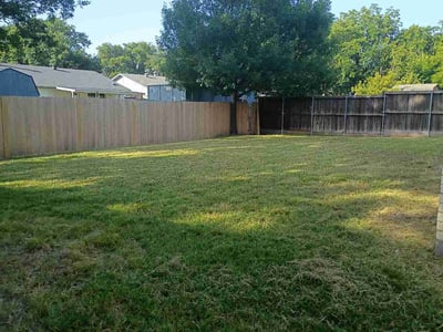 Lawn Care service in Waxahachie, 75165