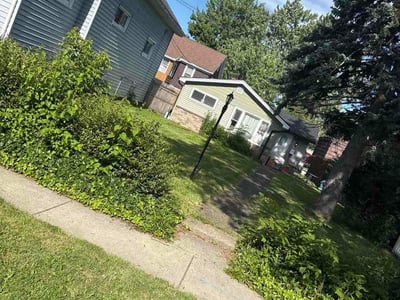 Lawn Care service in Lancaster, 14086