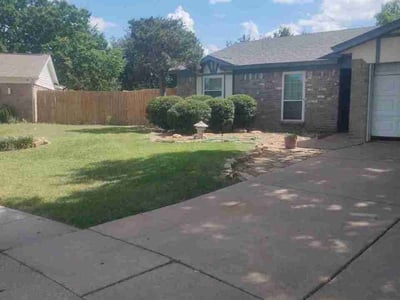 Lawn Care service in Saginaw, 76179
