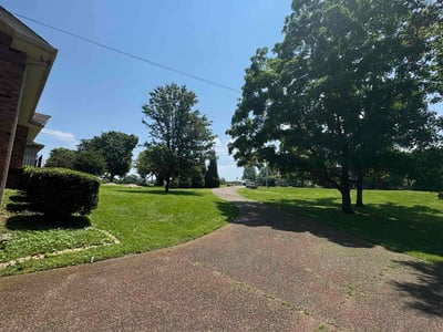 Lawn Care service in Old Hickory, 37138