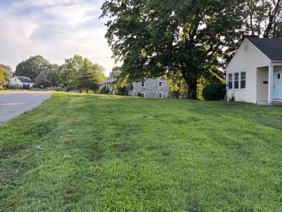 Lawn Care service in Berryville, 22611