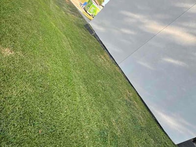 Lawn Care service in Cedar Hill, 75104