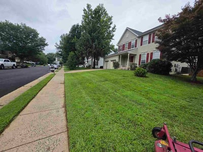 Lawn Care service in Purcellville, 20132