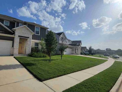 Lawn Care service in Cedar Creek, 78612