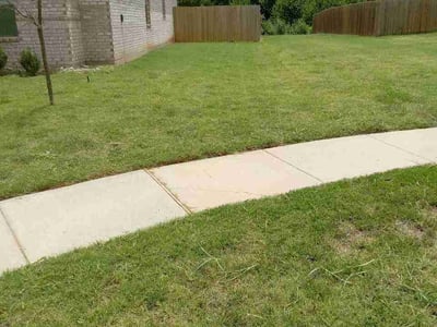 Lawn Care service in Crowley, 76036