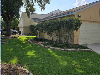 Lawn Care service in Sugar Land, 77479