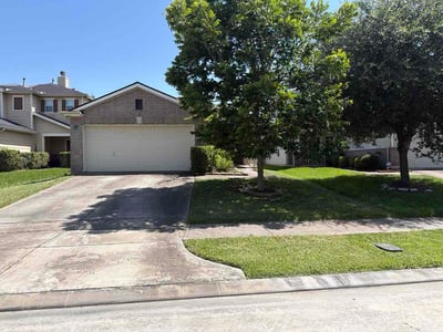 Lawn Care service in Kingwood, 77339