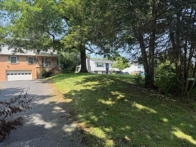 Lawn Care service in Washington, 15301