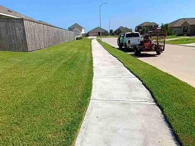 Lawn Care service in Rosenberg, 77471