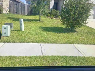 Lawn Care service in New Caney, 77357