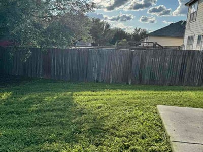 Lawn Care service in Helotes, 78023