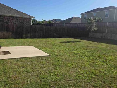 Lawn Care service in Fort Worth, 76102