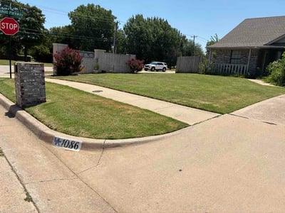 Lawn Care service in Nichols Hills, 73116