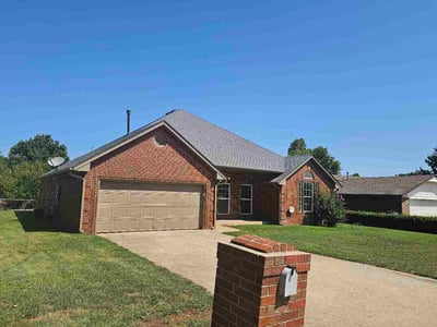 Lawn Care service in El Reno, 73036
